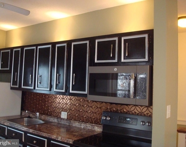 207 Wollerton Street - Photo Thumbnail 9