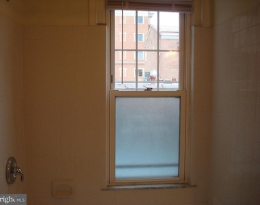 207 Wollerton Street - Photo Thumbnail 20