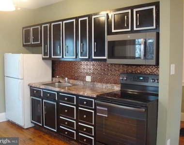 207 Wollerton Street - Photo Thumbnail 6