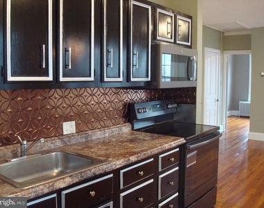 207 Wollerton Street - Photo Thumbnail 8