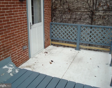 207 Wollerton Street - Photo Thumbnail 28
