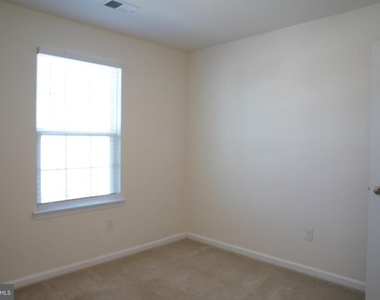 132 Mulberry Drive - Photo Thumbnail 16