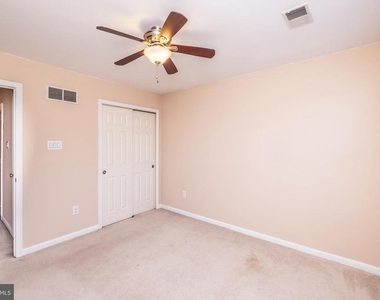 253 Flagstone Road - Photo Thumbnail 27