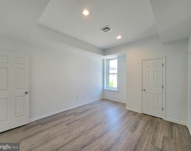 106-108 S State Street - Photo Thumbnail 4