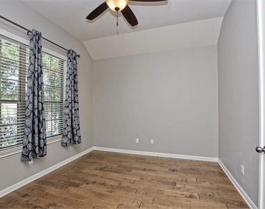 2508 Hilltop Divide Ln - Photo Thumbnail 13