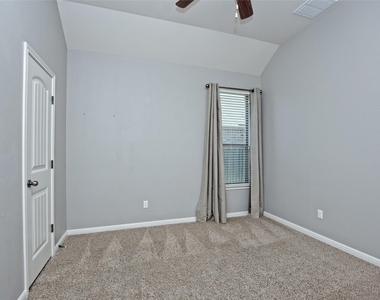 2508 Hilltop Divide Ln - Photo Thumbnail 24