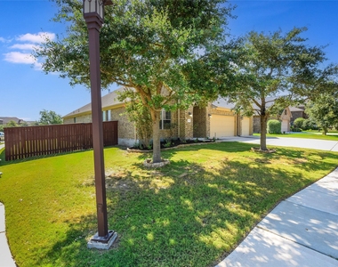 2508 Hilltop Divide Ln - Photo Thumbnail 1