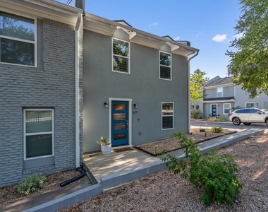 6211 Manor Rd - Photo Thumbnail 21