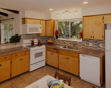 5308 Peppertree Pkwy - Photo Thumbnail 2
