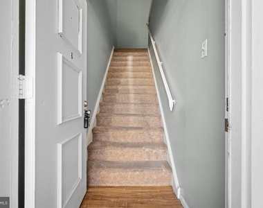 275 Green Street - Photo Thumbnail 19