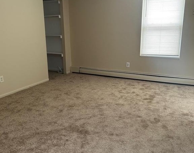 504-506 Cinnaminson Avenue - Photo Thumbnail 10