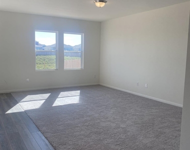 12817 Samuel Adams Dr - Photo Thumbnail 19