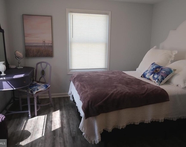 6300 Winchester Avenue - Photo Thumbnail 4
