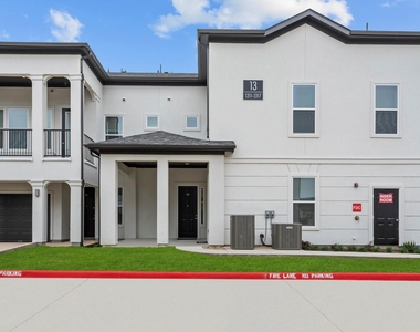 1664 Hillside Terrace - Photo Thumbnail 1