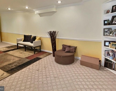 1501 Silverado Court - Photo Thumbnail 9