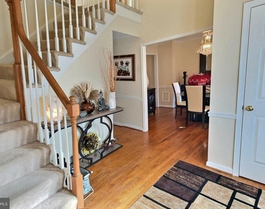 1501 Silverado Court - Photo Thumbnail 14