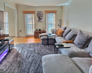 1501 Silverado Court - Photo Thumbnail 17