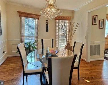 1501 Silverado Court - Photo Thumbnail 13