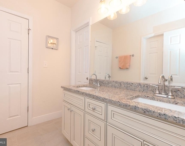 5705 Crestwood Place - Photo Thumbnail 16
