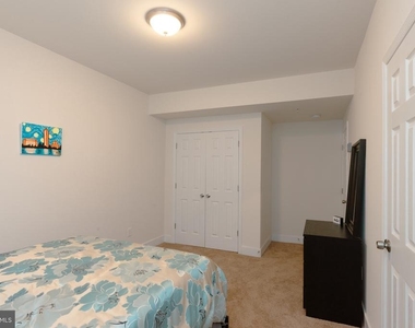 5705 Crestwood Place - Photo Thumbnail 9