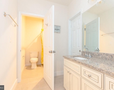 5705 Crestwood Place - Photo Thumbnail 10