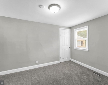 1111 Balboa Avenue - Photo Thumbnail 7