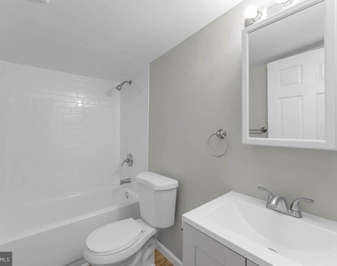1111 Balboa Avenue - Photo Thumbnail 19