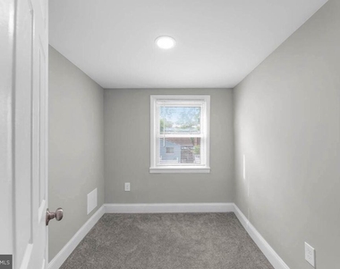 1111 Balboa Avenue - Photo Thumbnail 22
