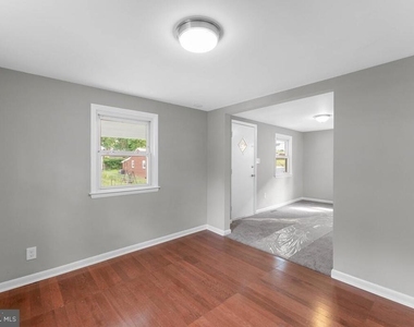 1111 Balboa Avenue - Photo Thumbnail 8