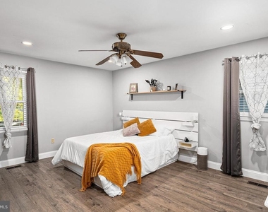 3710 Ivy Hill Lane - Photo Thumbnail 12