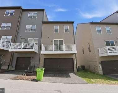 6066 Beake St - Photo Thumbnail 21