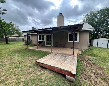 204 Quail Meadow Dr - Photo Thumbnail 12