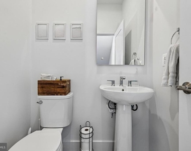 3328 Woodland Phlox Street - Photo Thumbnail 13