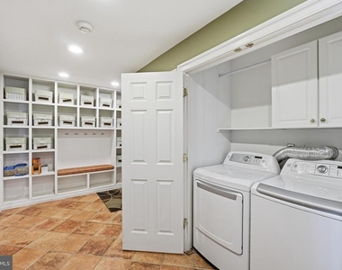 9904 Hall Road - Photo Thumbnail 26