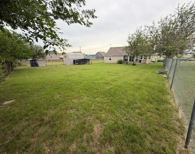 2131 County Road 314 - Photo Thumbnail 24