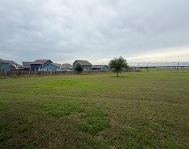 2131 County Road 314 - Photo Thumbnail 35