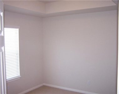 1900 Little Elm Trl - Photo Thumbnail 13