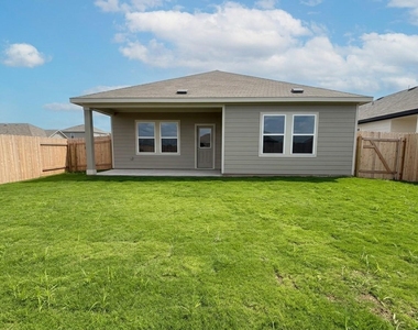 616 Wesley Miller Ln - Photo Thumbnail 31