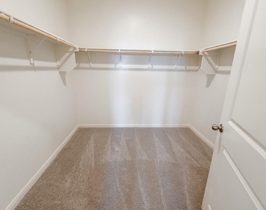 616 Wesley Miller Ln - Photo Thumbnail 27