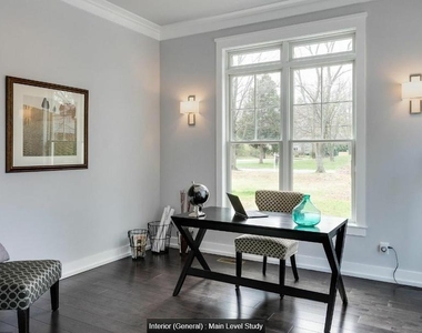 9814 Fernwood Road - Photo Thumbnail 14