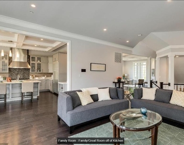 9814 Fernwood Road - Photo Thumbnail 9