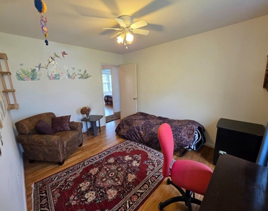 8120 Paisley Place - Photo Thumbnail 38