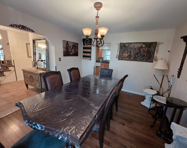 8120 Paisley Place - Photo Thumbnail 17