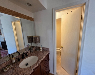 8120 Paisley Place - Photo Thumbnail 26