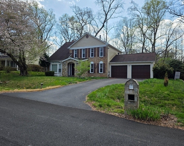 8120 Paisley Place - Photo Thumbnail 1