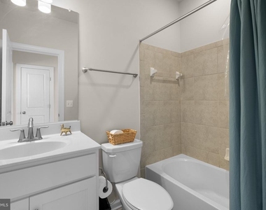 16154 Bowery Street - Photo Thumbnail 19