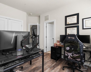 16154 Bowery Street - Photo Thumbnail 21