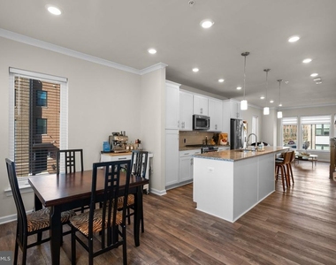 16154 Bowery Street - Photo Thumbnail 11