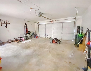 1149 Mira Loma Ln - Photo Thumbnail 18