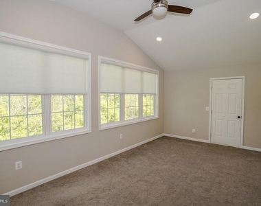 2816 Ballenger Creek Pike - Photo Thumbnail 7